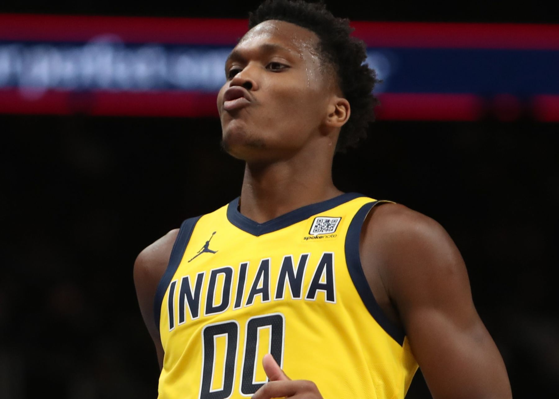 Oficial do Pacers: Marcelin está com dores no pé direito e não retornará para este jogo