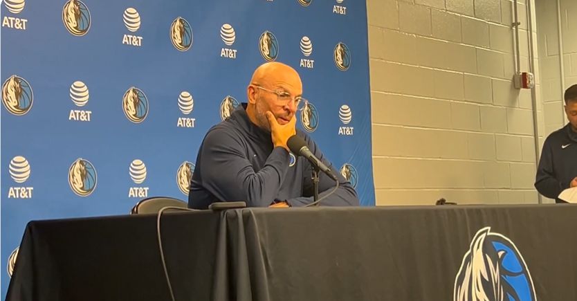 Kidd: Russell não está na escalação para nos manter na disputa, ele precisa encontrar um ritmo