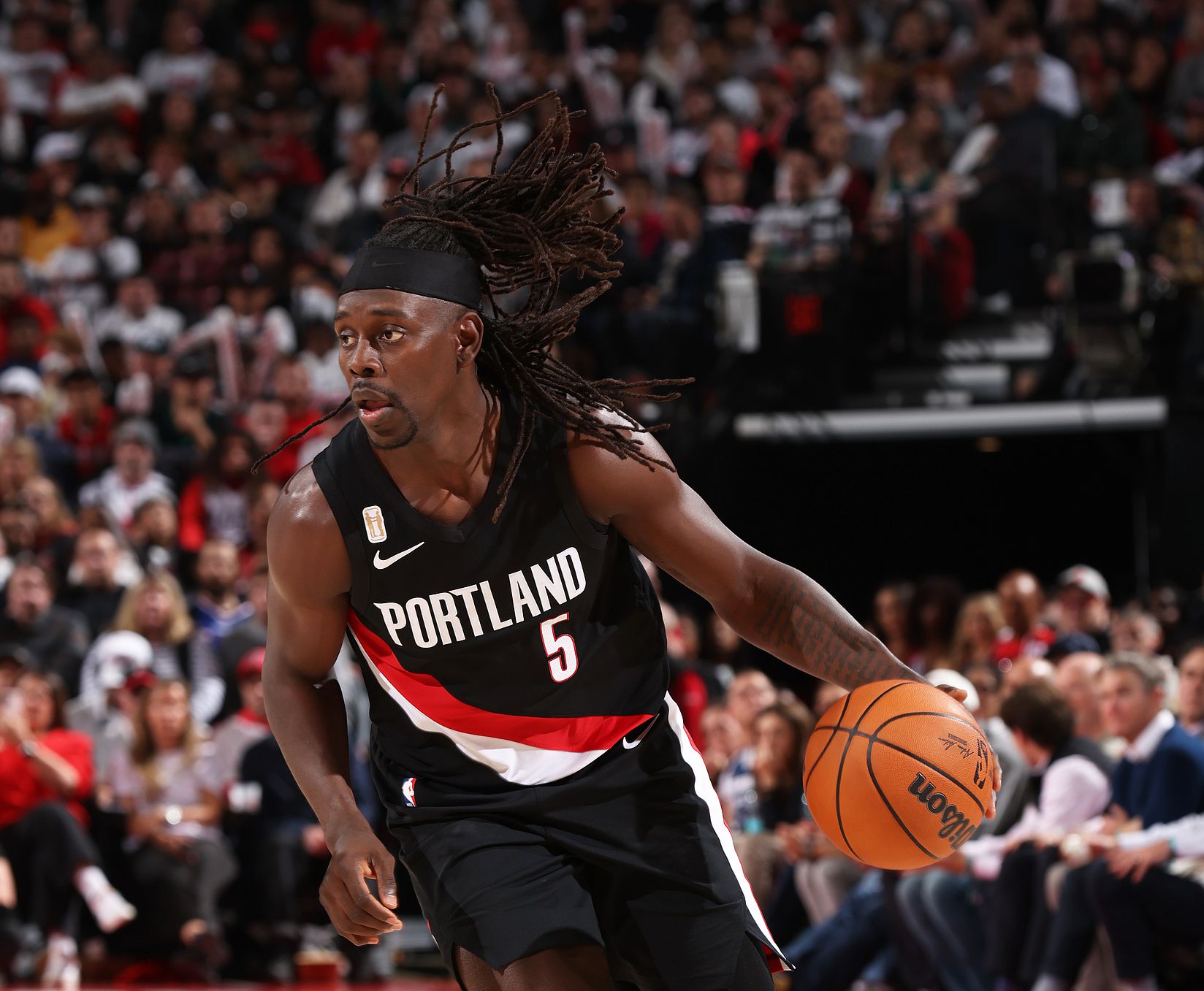 Os Trail Blazers acertaram 47% na faixa de três pontos e acertaram 16 arremessos de longa distância no jogo.