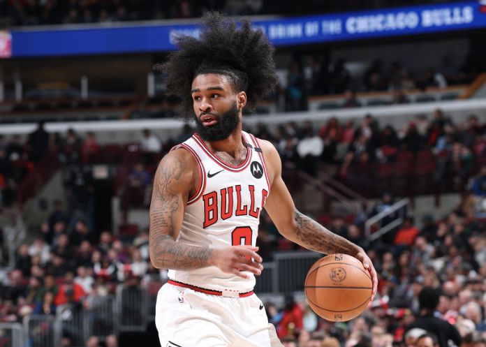 Coby White: Participou de treinos de confronto 3V3, mas o horário de retorno ao jogo ainda não foi determinado