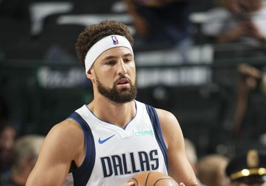 Acerte 6 arremessos de três pontos, um recorde da temporada! Klay marcou 19 pontos e 3 rebotes em 30 minutos.