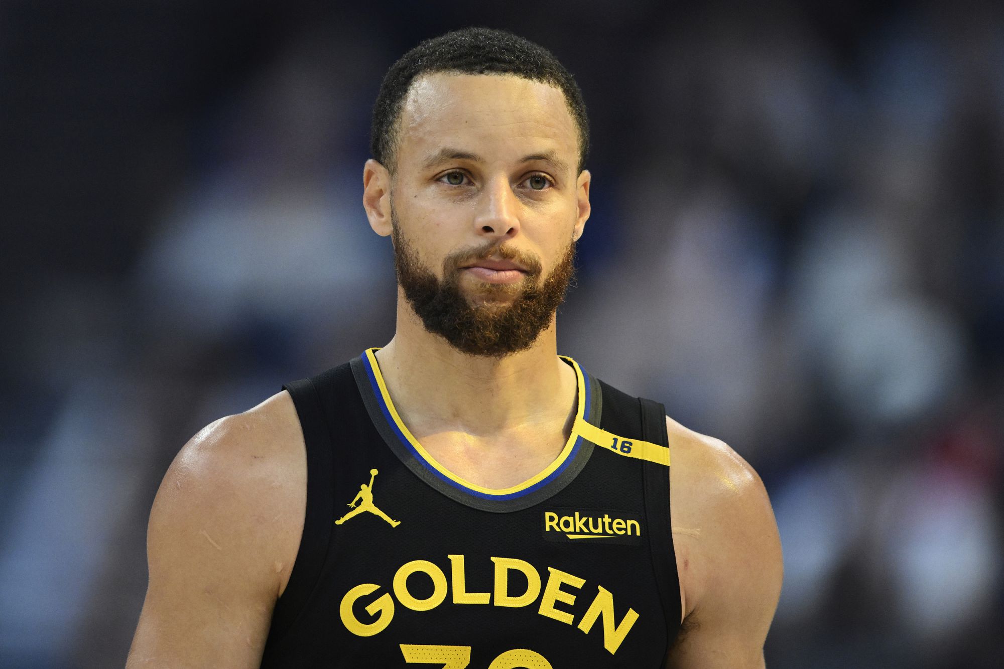 Curry: Me sinto muito melhor do que ontem à noite. Todos deveriam assumir a responsabilidade pelos problemas.