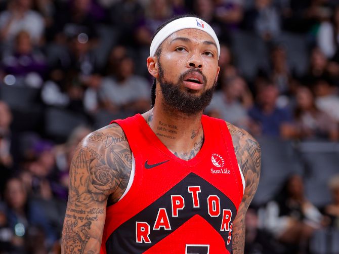 Os Raptors marcaram 78 pontos dentro de casa, 40 pontos a mais que os Pacers