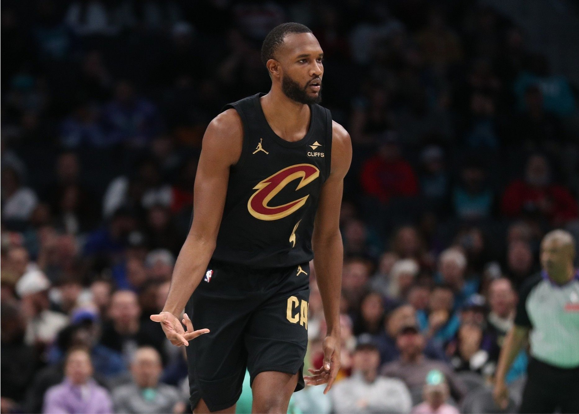 Mobley acertou mais de 3 arremessos de três pontos e enviou mais de 3 bloqueios em um único jogo. O recorde dos Cavaliers foi de 6 vitórias e 0 derrotas.