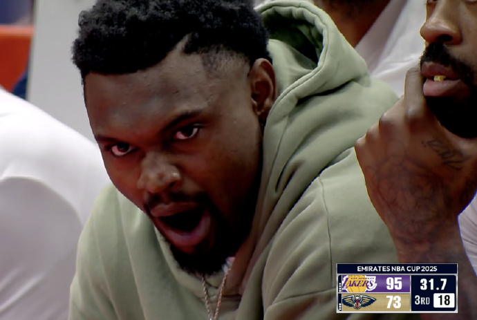 Estou com sono! Pontuação do grande jogo e posição de corrida do Pelicans, Zion bocejou na área do banco