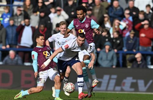 North Preston x Burnley