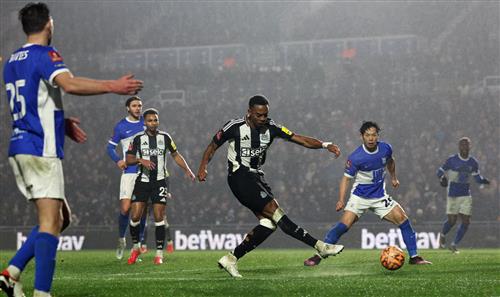 Birmingham City x Newcastle United