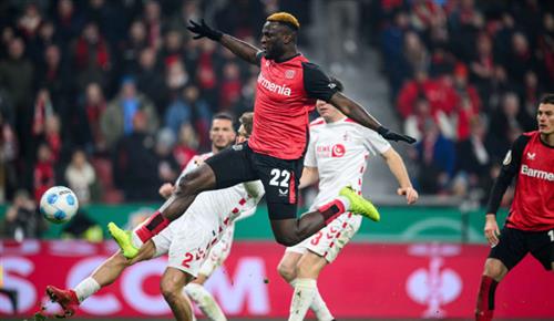 Bayer Leverkusen x FC Colônia
