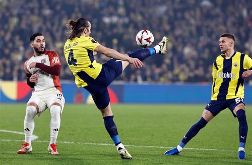 Fenerbahçe x Lyon