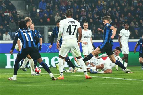 Atalanta x Sturm Graz