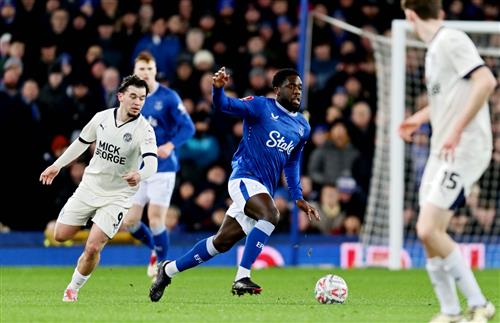 Everton x Peterborough United