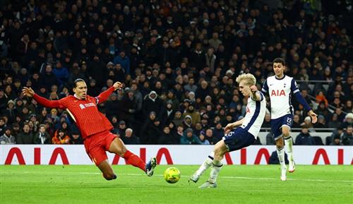 Tottenham Hotspur x Liverpool