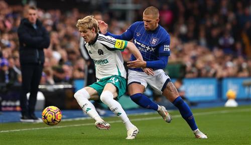 Ipswich Town x Newcastle United