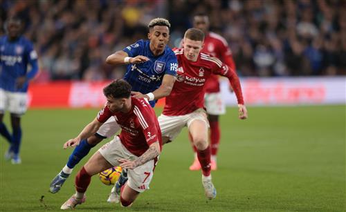 Nottingham Forest x Ipswich Town