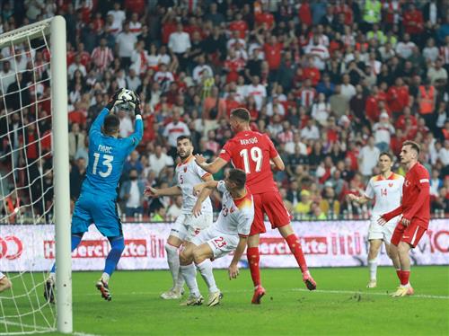 Turquia x Montenegro