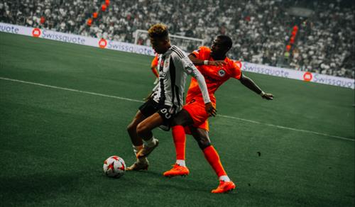 JK Besiktas x Eintracht Frankfurt