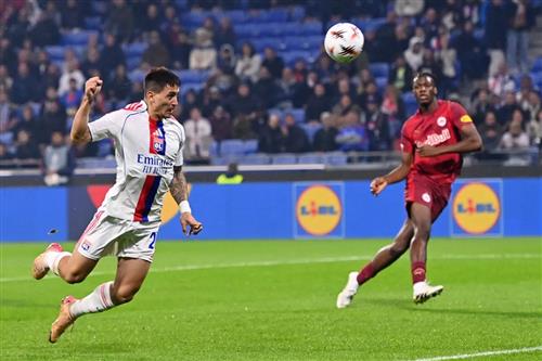 Lyon x Red Bull Salzburgo