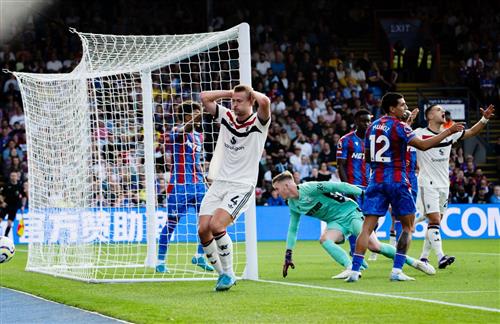 Crystal Palace x Manchester United