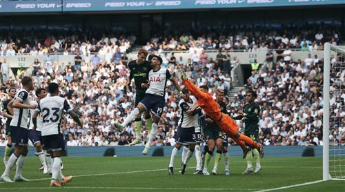 Tottenham Hotspur x Brentford