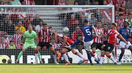 Southampton x Ipswich Town