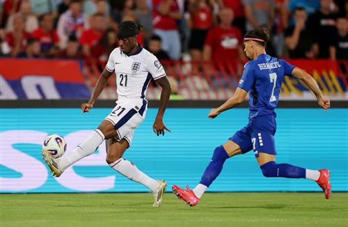 Sérvia x Inglaterra