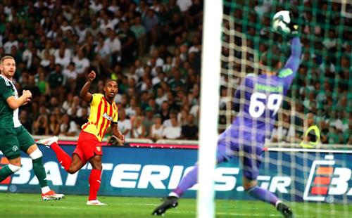 Placar histórico Panathinaikos x RC Lens