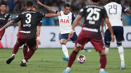Kobe vence o Tottenham Hotspur