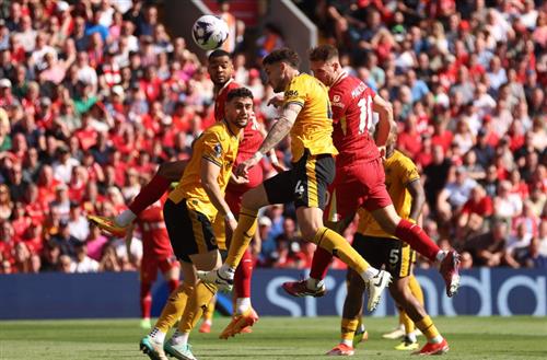 Liverpool x Lobos
