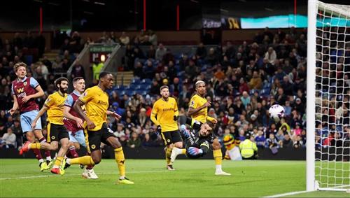 Burnley x Lobos