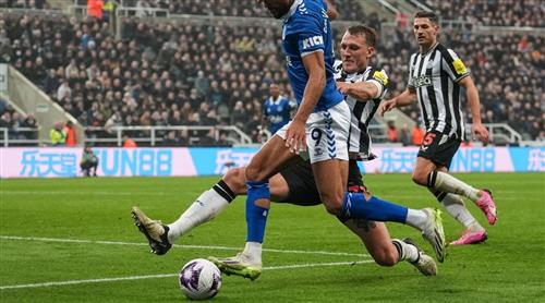 Newcastle United x Everton