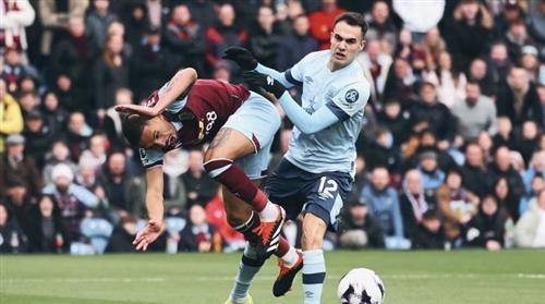 Burnley x Brentford