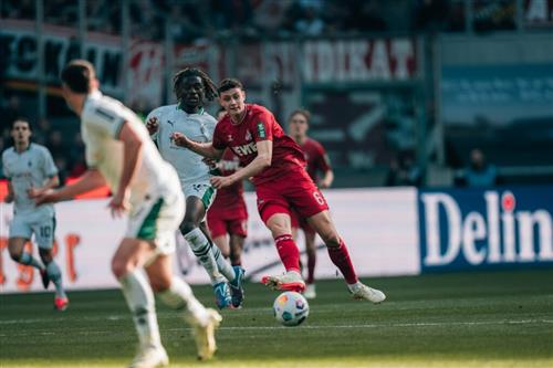 B. Monchengladbach x FC Colônia