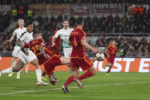 Roma x Brighton