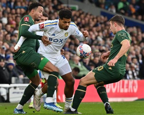 Leeds United x Plymouth Argyle