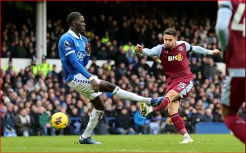 Everton x Aston Villa