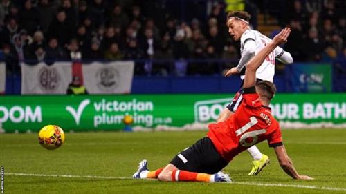 Bolton Wanderers x Luton Town