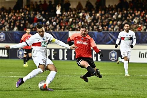 Carnaval x Paris Saint-Germain