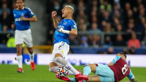 Burnley x Everton