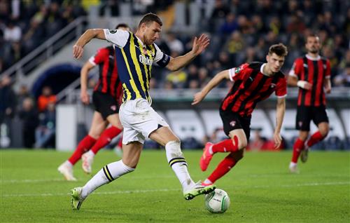 Fenerbahçe x Spartak Trnava