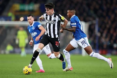 Everton x Newcastle United
