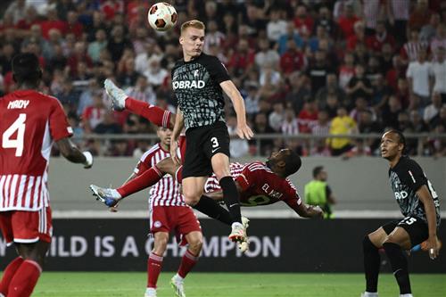 Freiburg x Olympiacos