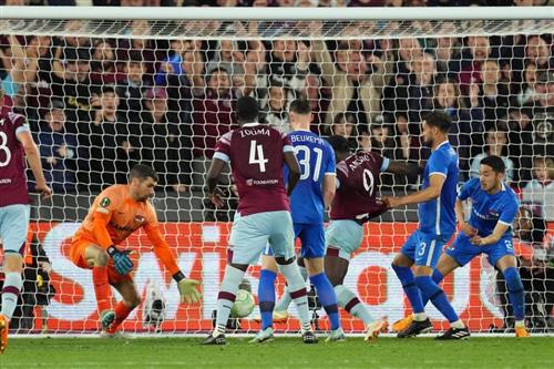 Lincoln City x West Ham United