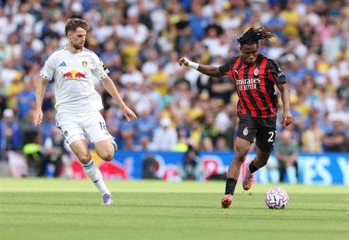 Leeds United x AC Milan