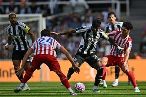 Newcastle United x Atlético de Madrid