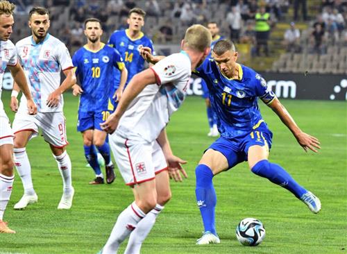 Luxemburgo vs Islândia