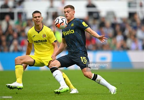 Newcastle United x Villarreal