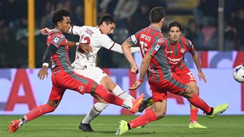 AC Milan x Cremonas