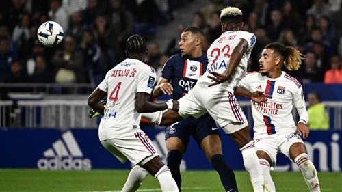Paris Saint-Germain x Lyon