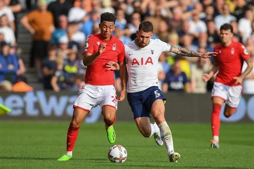 Tottenham Hotspur x Nottingham