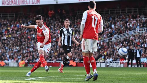 Arsenal x Newcastle United